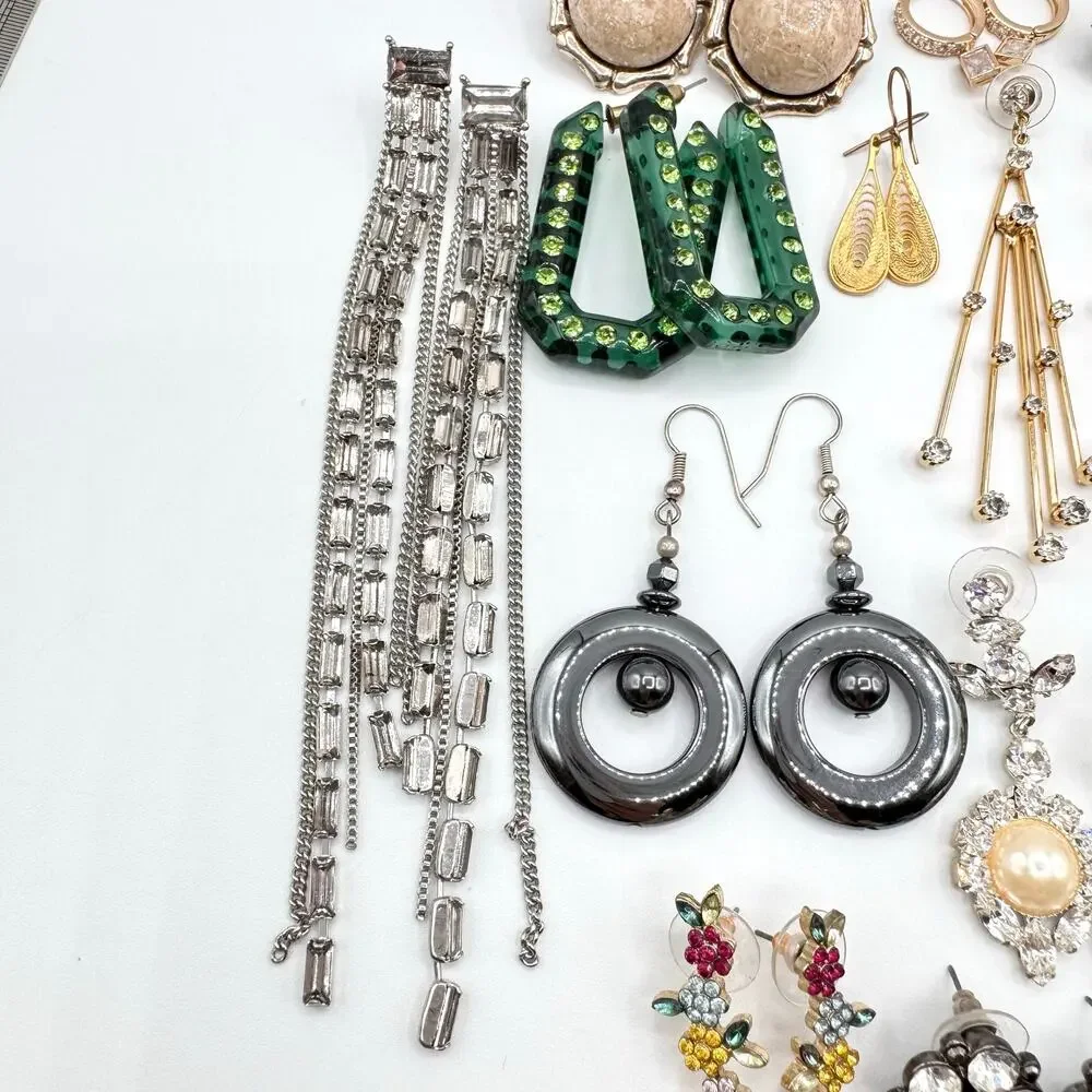 20 Pair Pierced Costume Jewelry Earring Lot Mixed Styles Vintage To Now Reseller